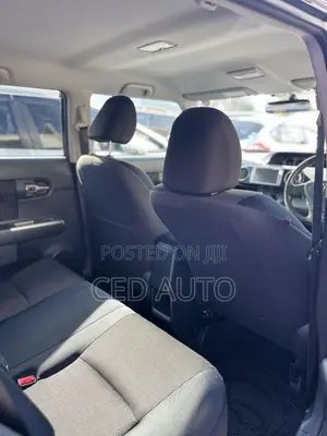 Toyota Corolla Rumion 2011 Black