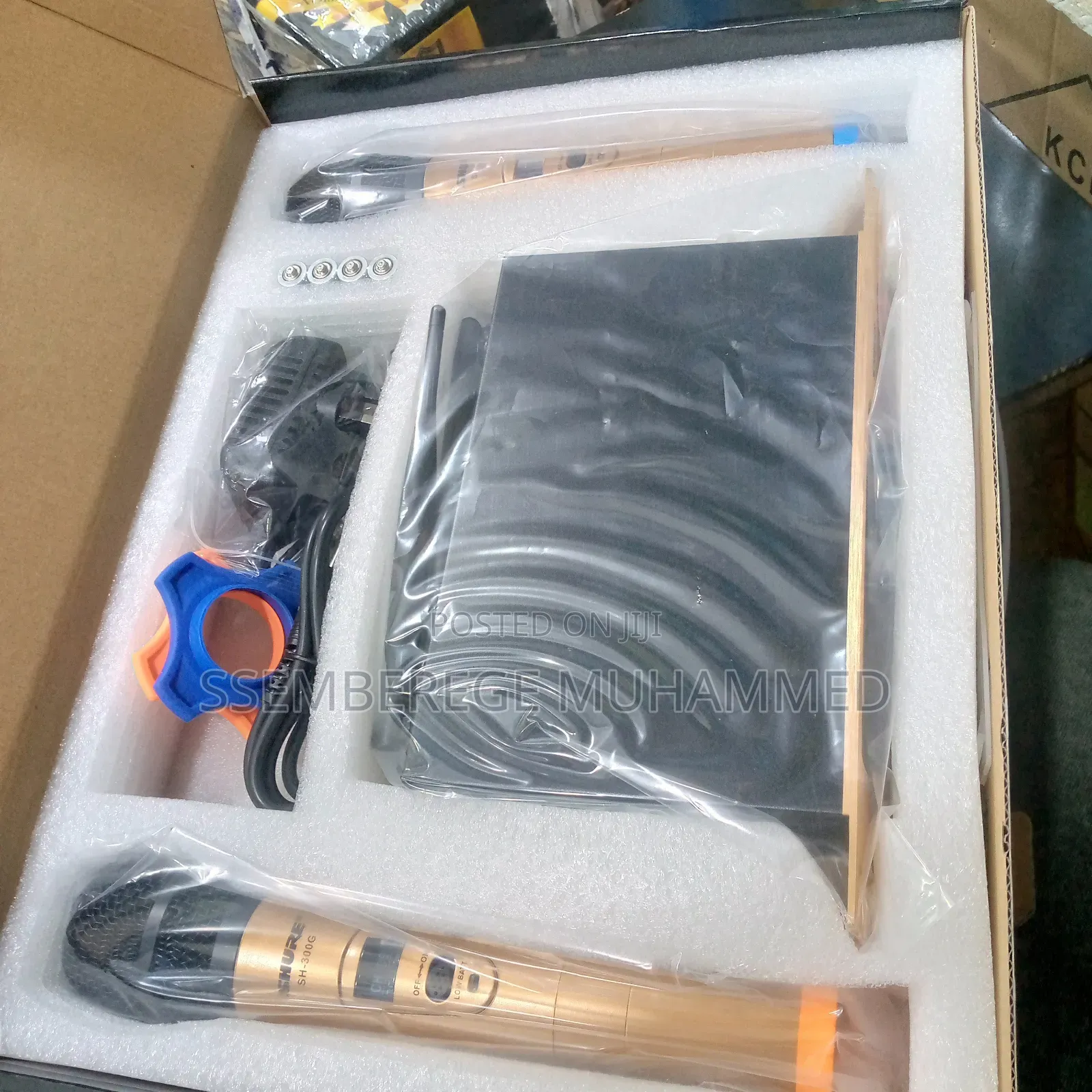Shure Sh-300g Professional Wireless Microphone
