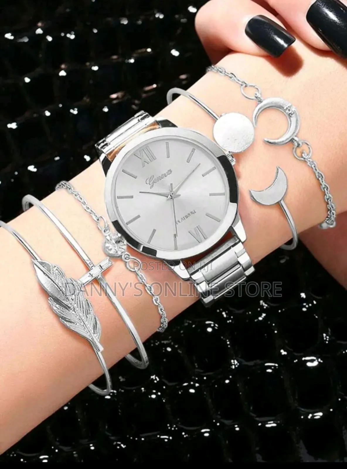 1pc Round Pointer Quartz Watch 5pcs Moon Feather Detail