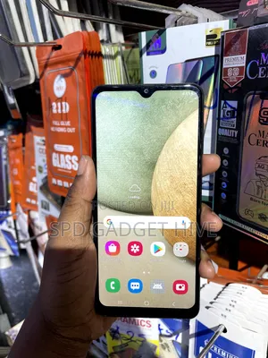 Samsung Galaxy A12 64 GB Black