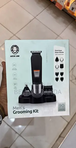 Green Lion Grooming Kit