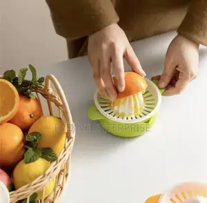 Plastic Orange Lemon Squeezer