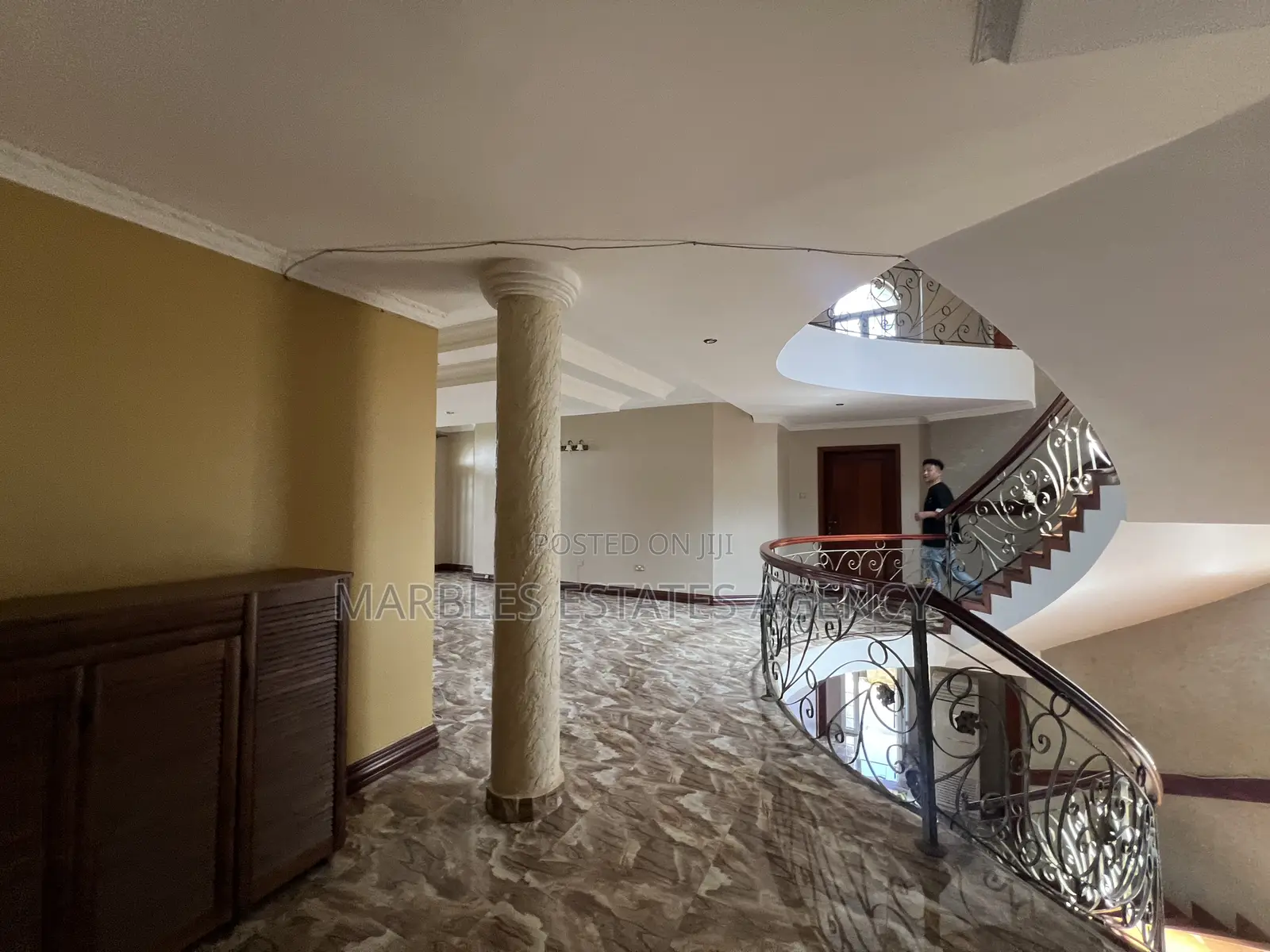 7bdrm House in Mbuya, Central Division for rent