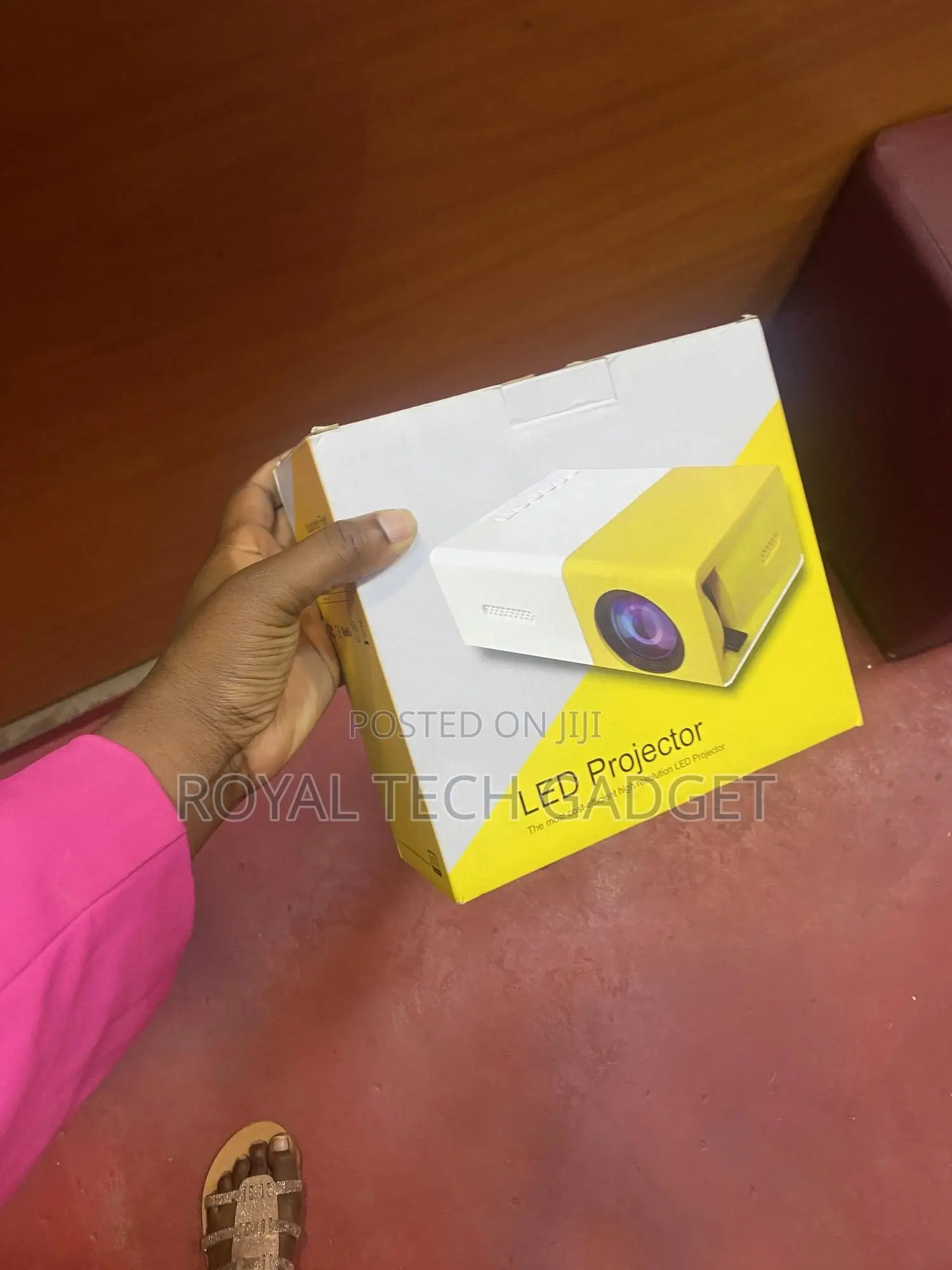 Led Mini Projector