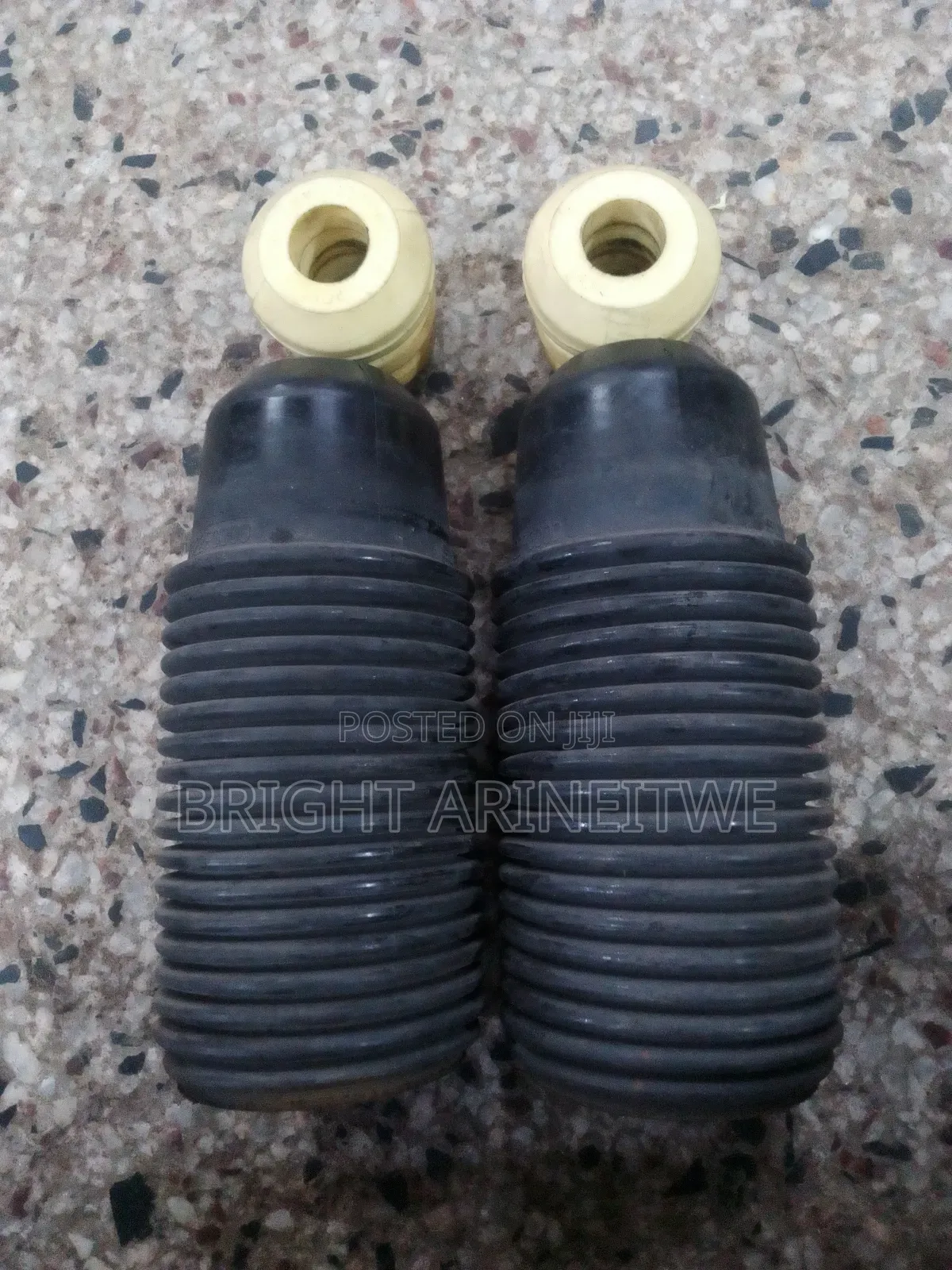 Shock Absorber Covers for All Saloon and Suv Subaru Cars.
