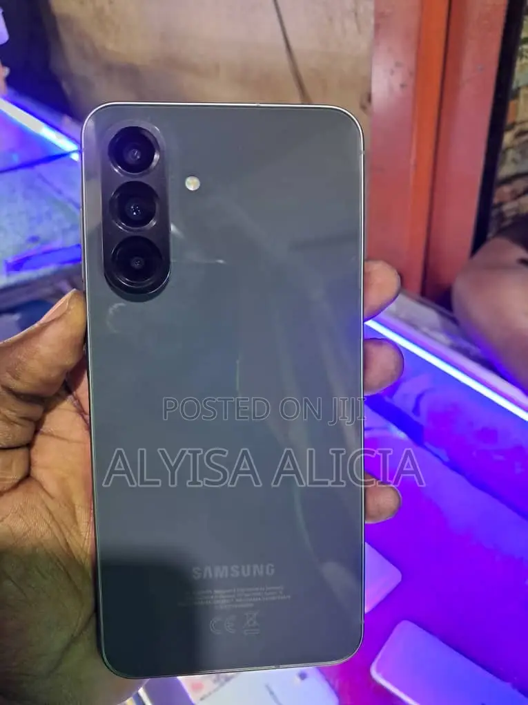 Samsung Galaxy A56 256 GB Gray