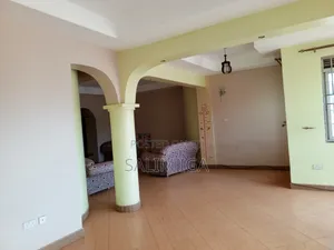 3bdrm Block of Flats in Kololo Property, Central Division for rent