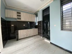 2bdrm Apartment in Muyenga, Central Division for rent