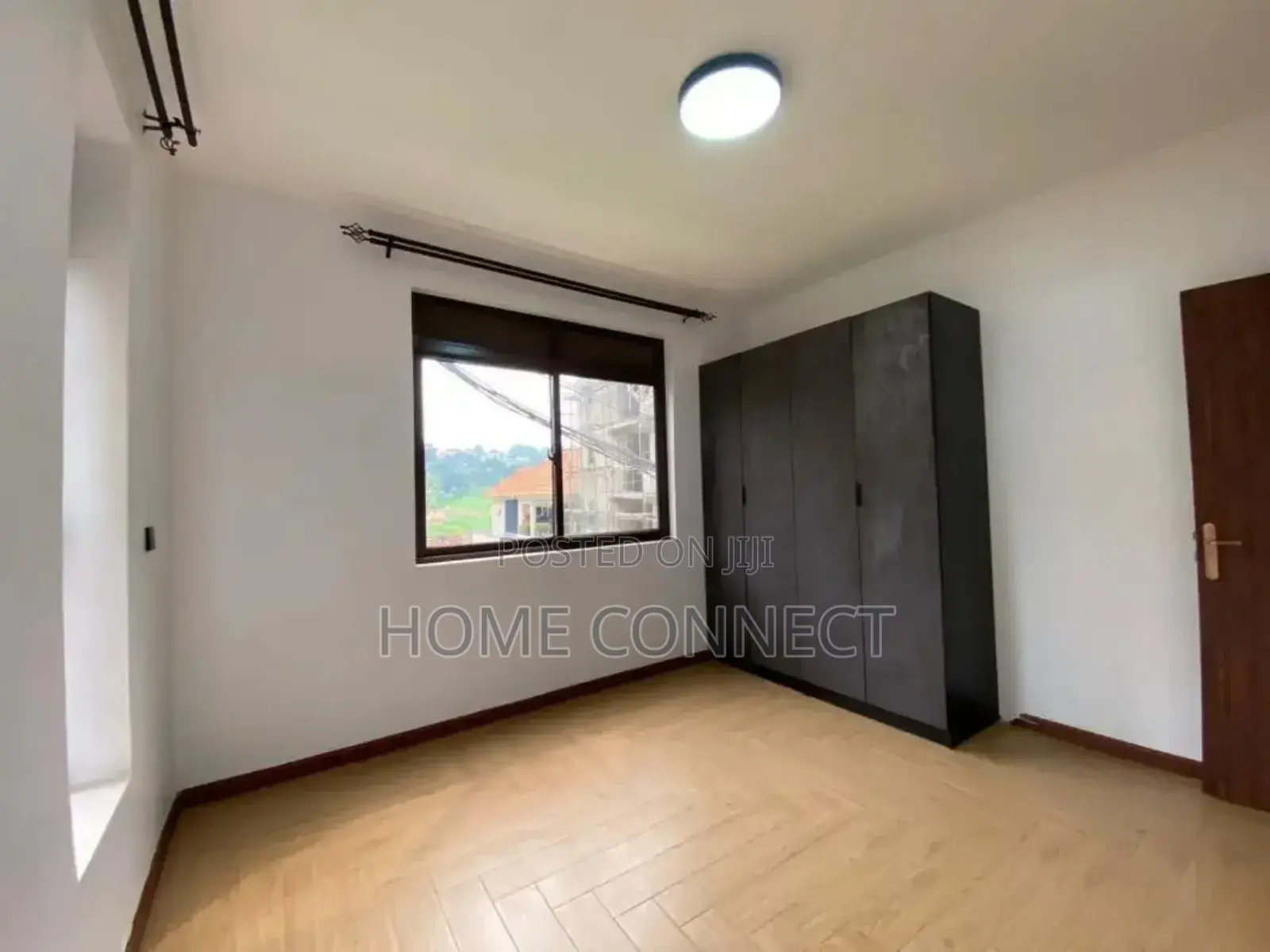 3bdrm Apartment in Kulambiro  Ring Road, Central Division for rent