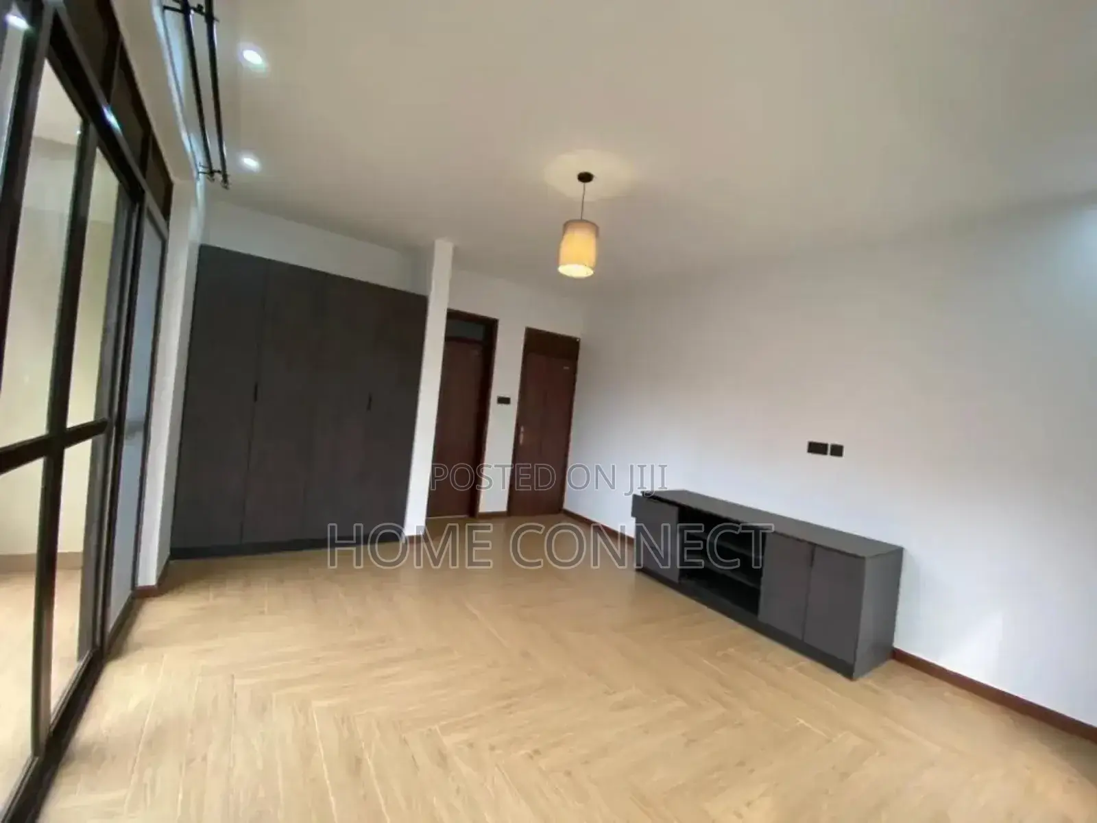 3bdrm Apartment in Kulambiro  Ring Road, Central Division for rent