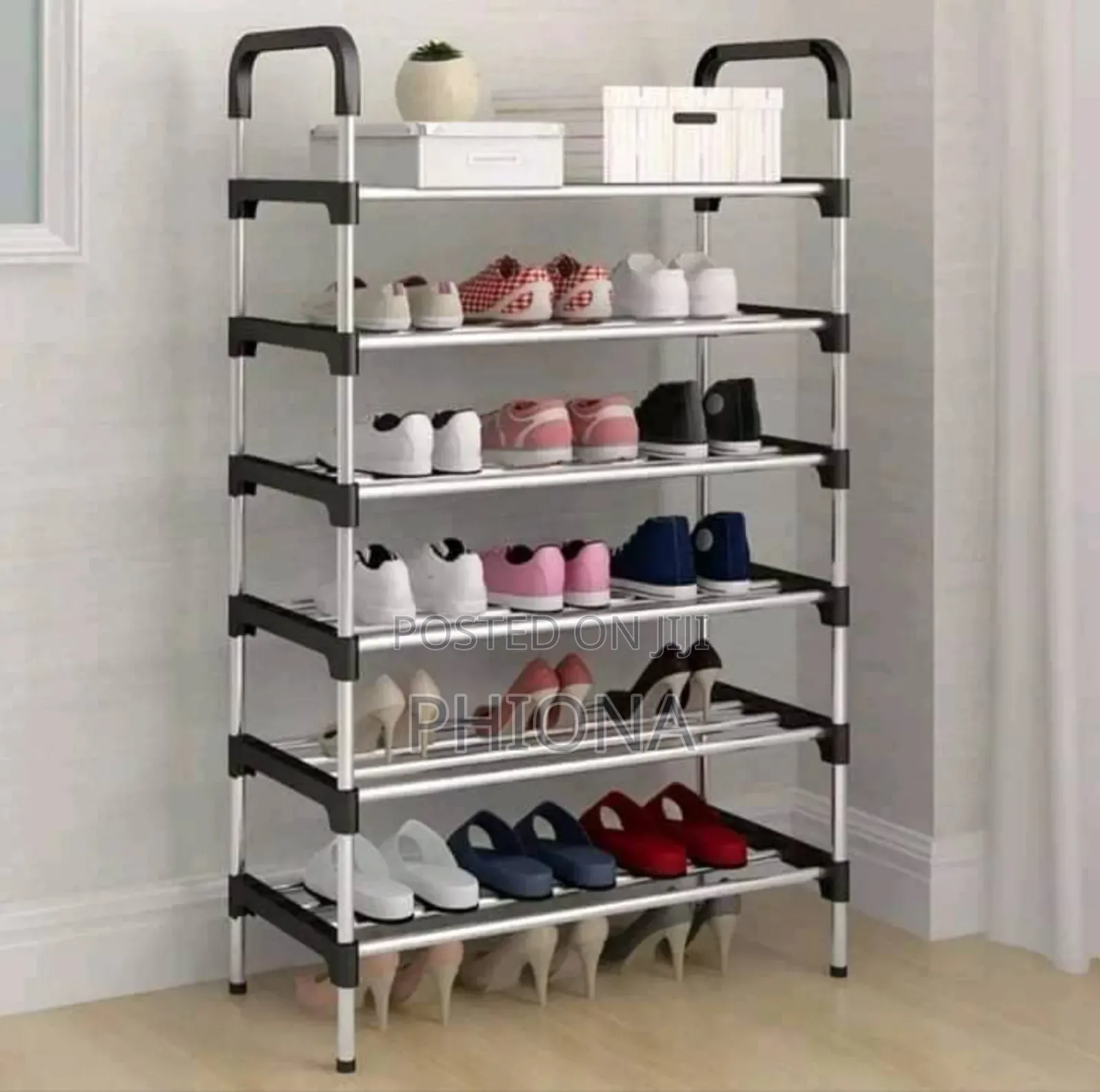 Show Racks