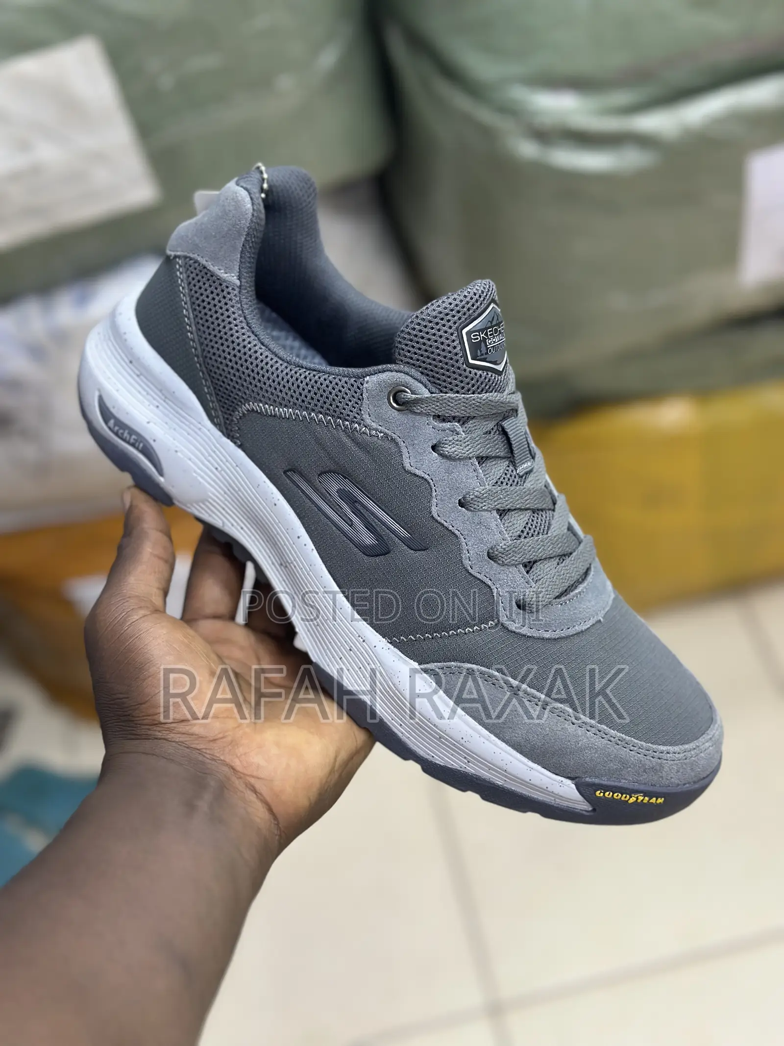 Original Skechers Arch-Fit Go Walk Outdoor Sneakers