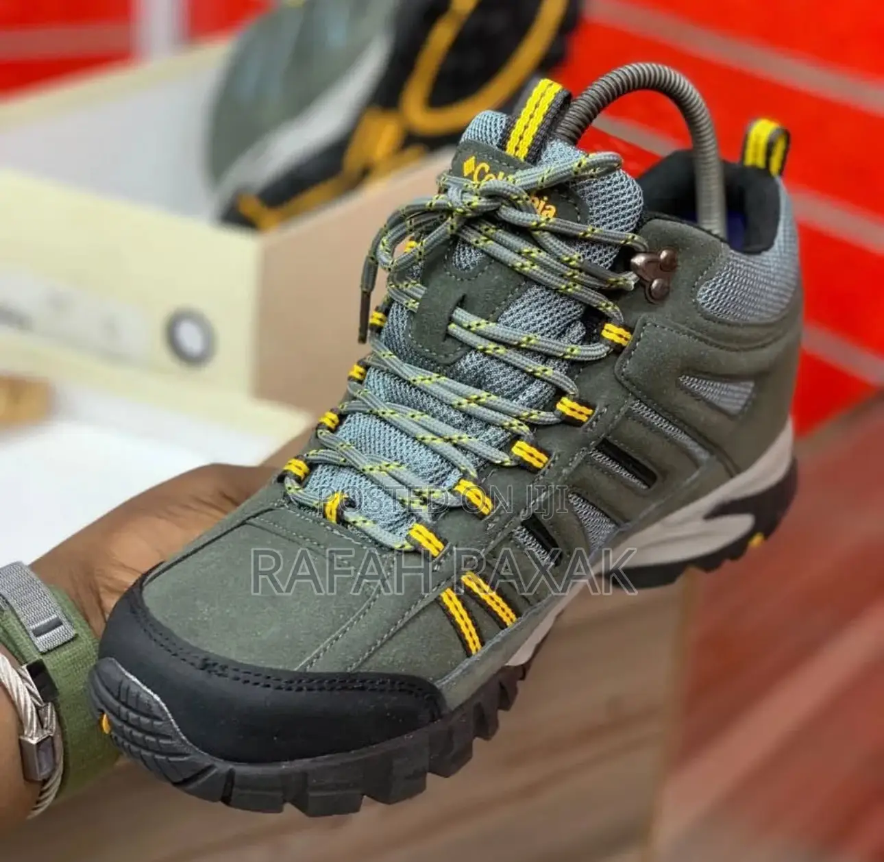 Original Men’S Columbia Waterproof Mid-Cut Hiking Shoes