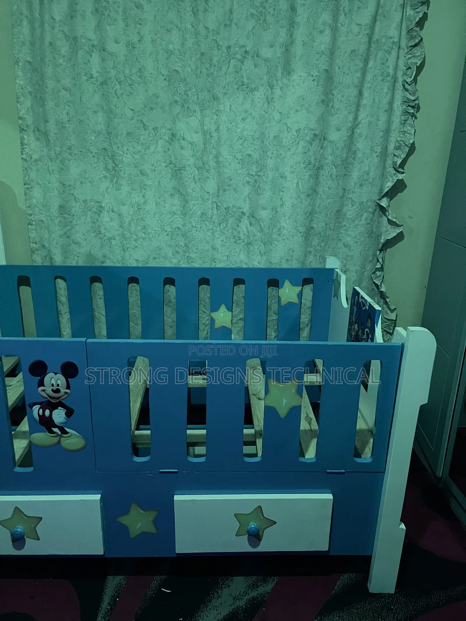 3 * 5 Ft Children Bed/ Baby Cot/ Toddlers Bed