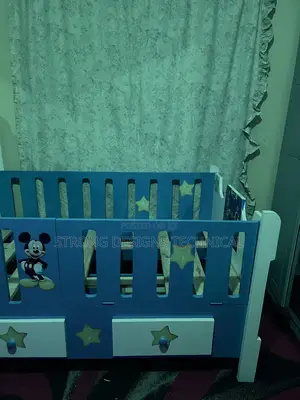 3 * 5 Ft Children Bed/ Baby Cot/ Toddlers Bed