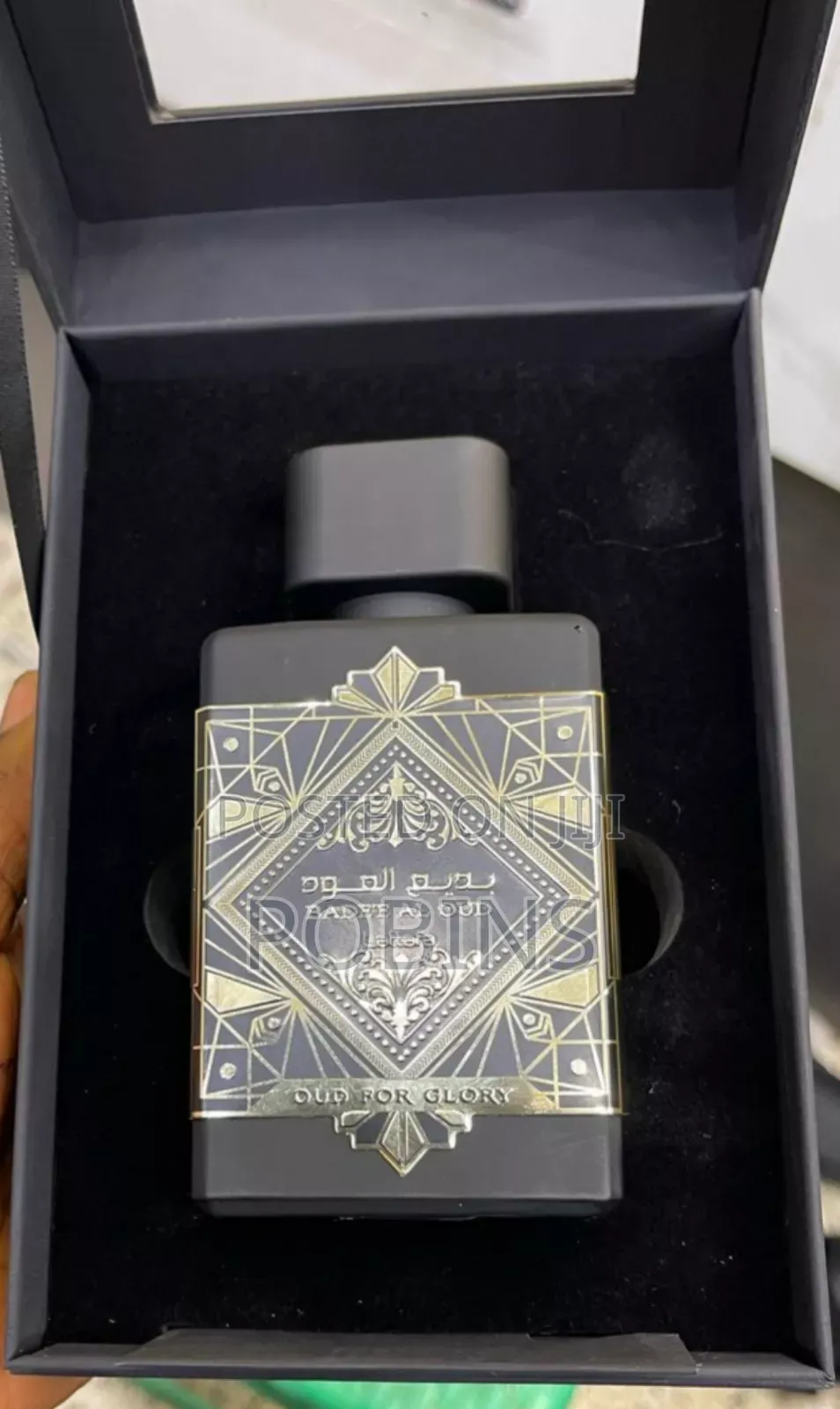 Strong and Lasting Perfumes