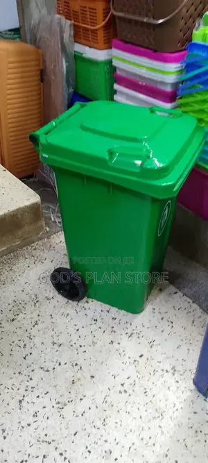 Plastic Dust Bin 100litres
