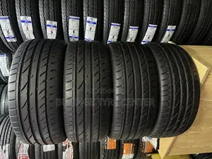 225/45r17 Good Condition Tires