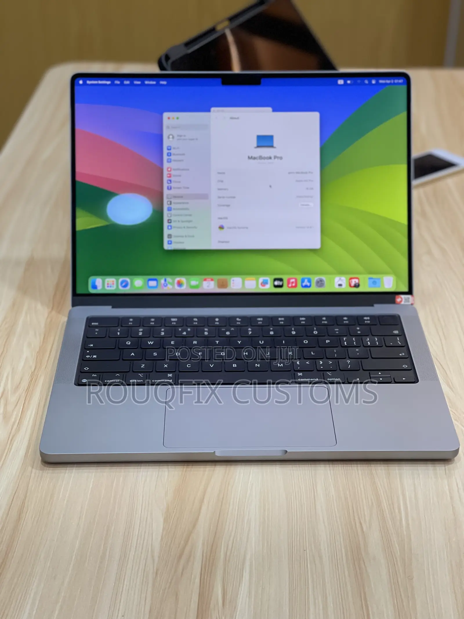 New Apple MacBook Pro 2023 M2 Pro 14-Inch 16GB Apple M2 SSD 512GB
