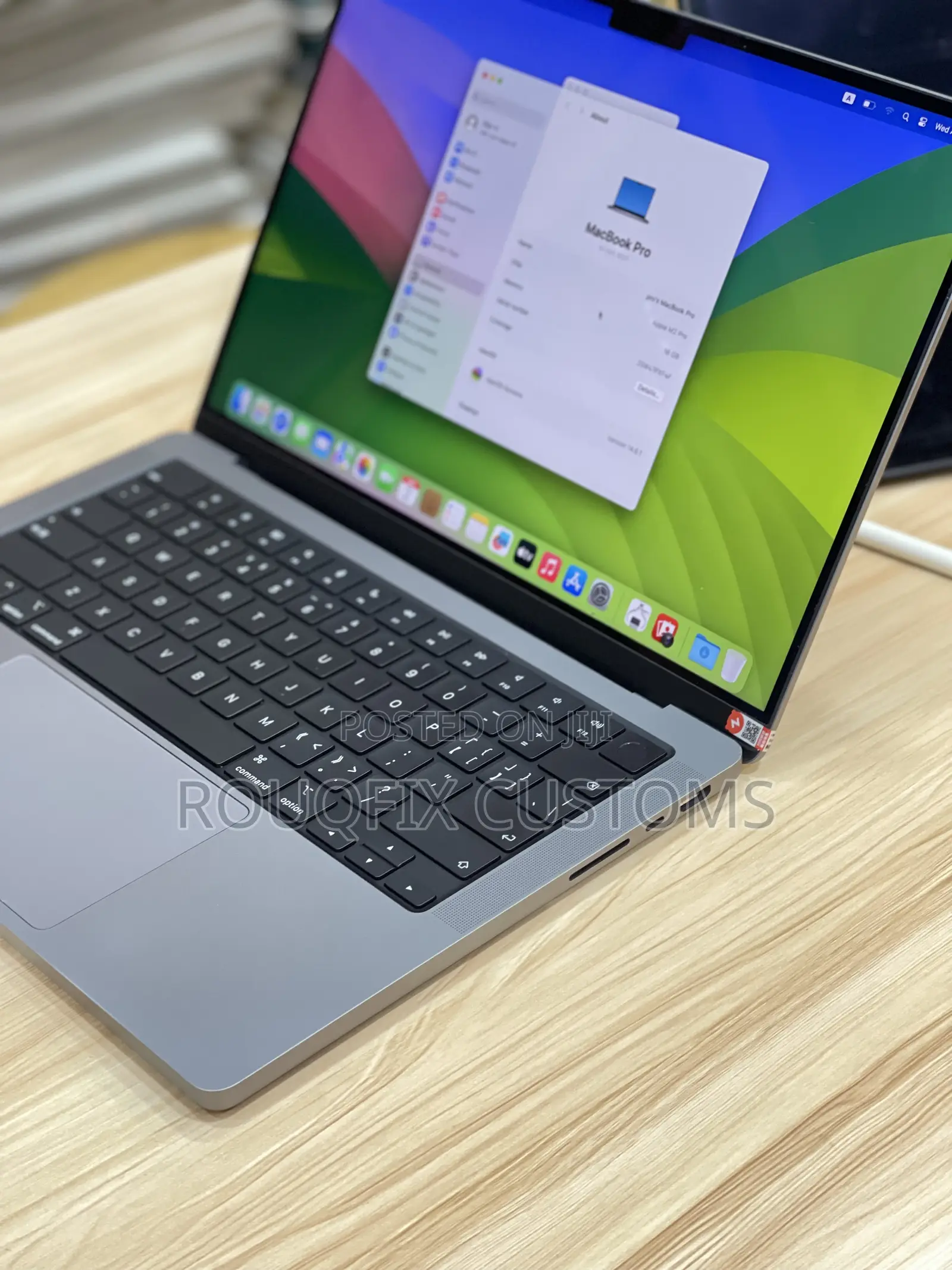 New Apple MacBook Pro 2023 M2 Pro 14-Inch 16GB Apple M2 SSD 512GB
