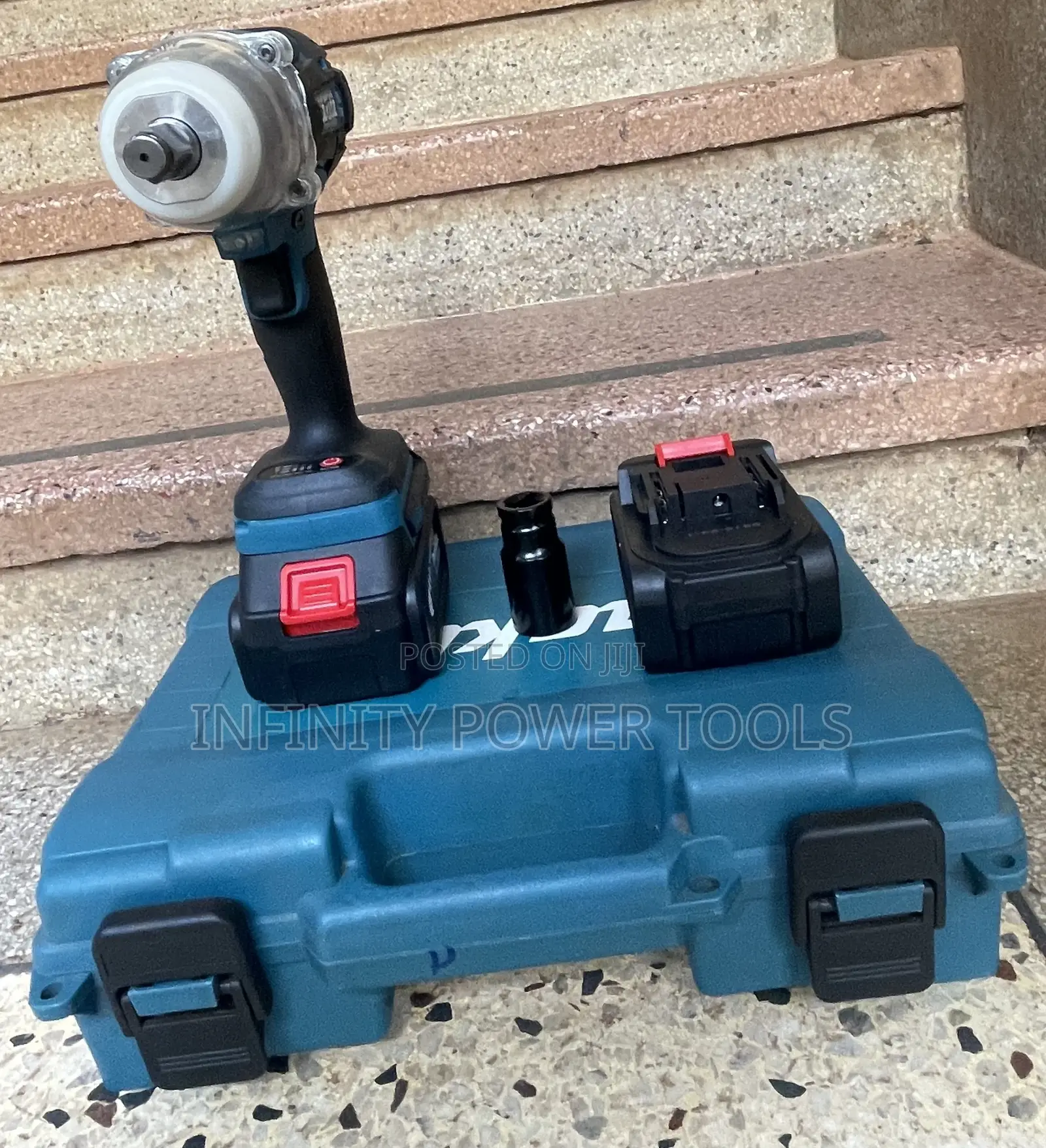 Cordless Impact Wrench(Makita)