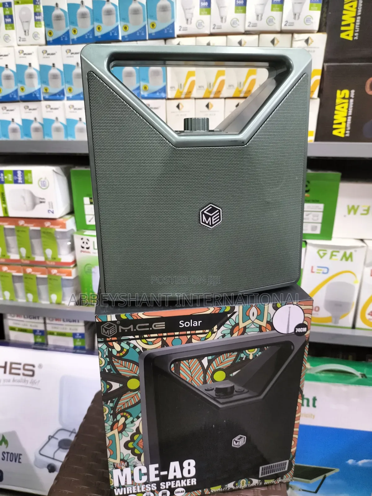 Portable Wireless Speaker Zwl18 Bluetooth Speaker.