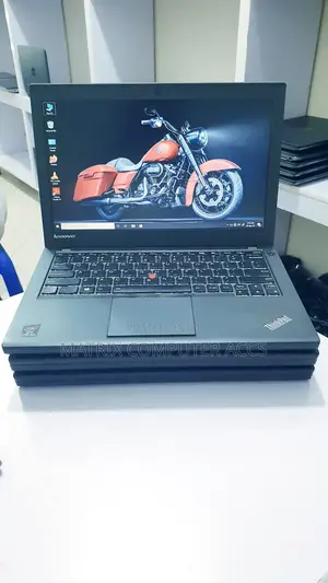 Laptop Lenovo ThinkPad X240 4GB Intel Core I5 HDD 500GB