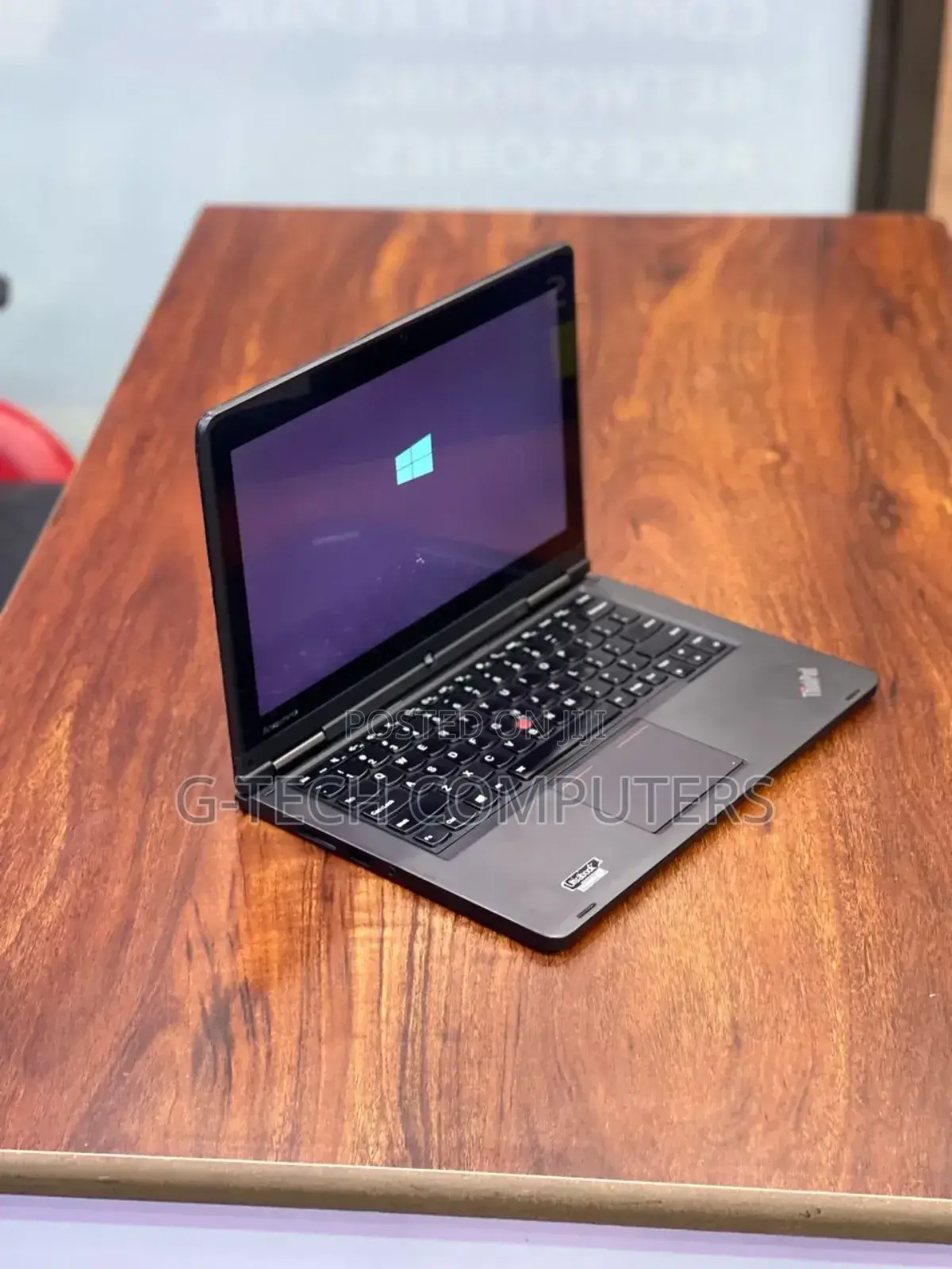 New Laptop Lenovo Yoga 11e 8GB Intel Core I5 SSD 256GB