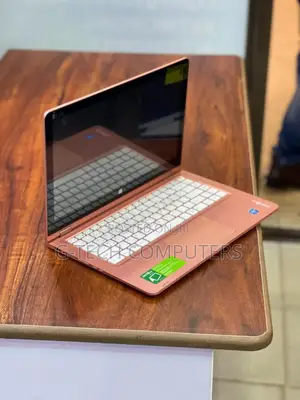 New Laptop Zinox Ultra-Book Pro 4GB Intel Core I5 SSD 256GB