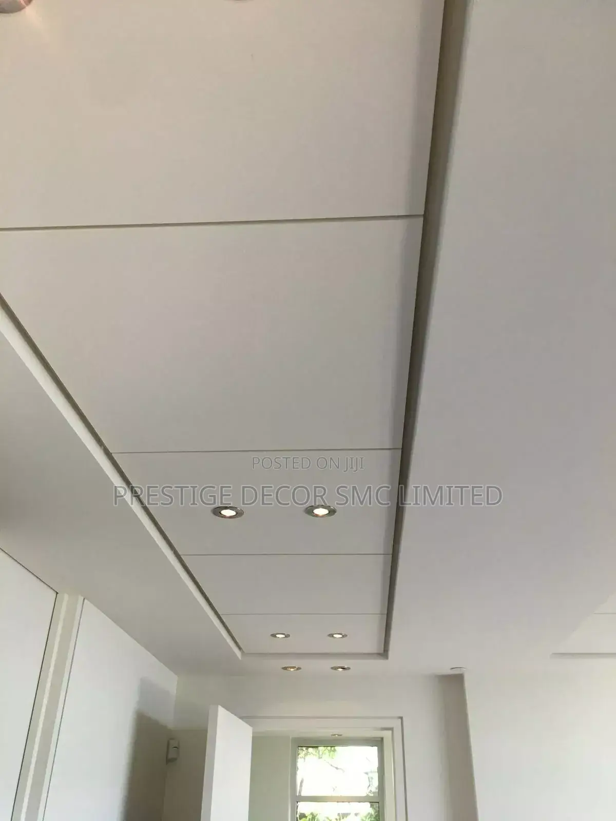 Beautiful Suspended Classic One Ceilling