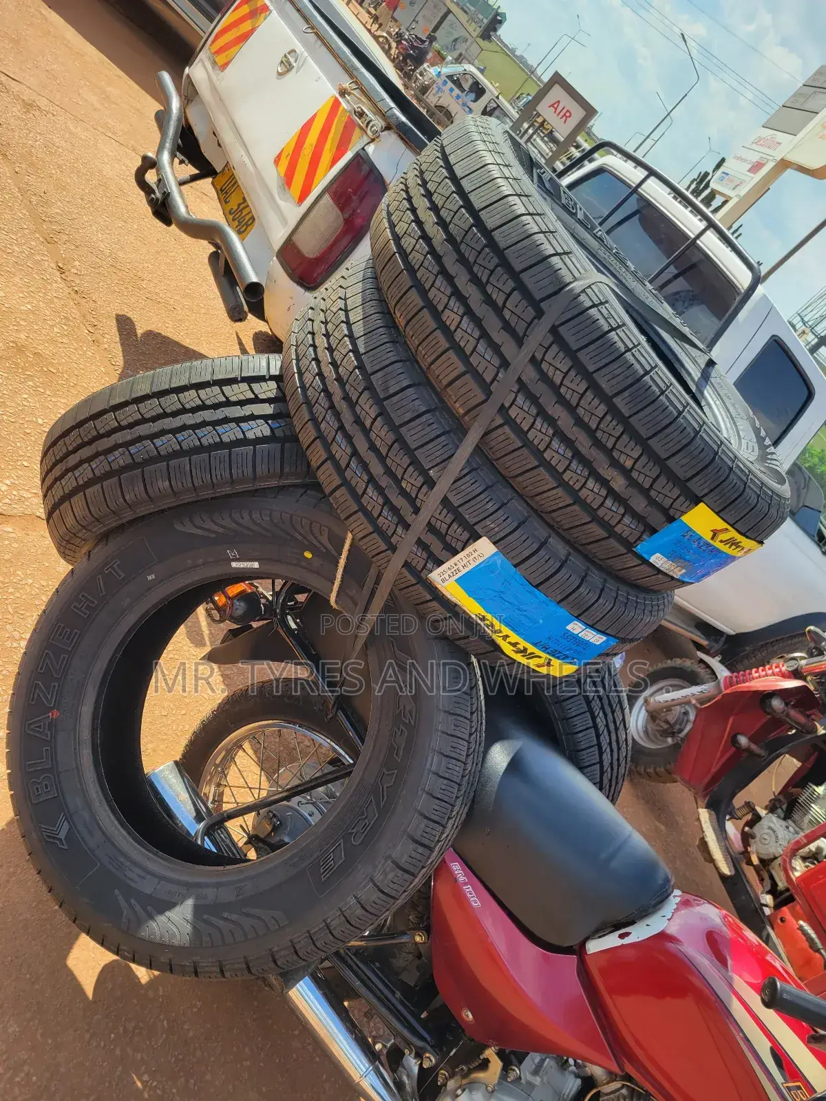 Stay at Home We Find U Thea It's 225 65 R17 Jk Tires New.