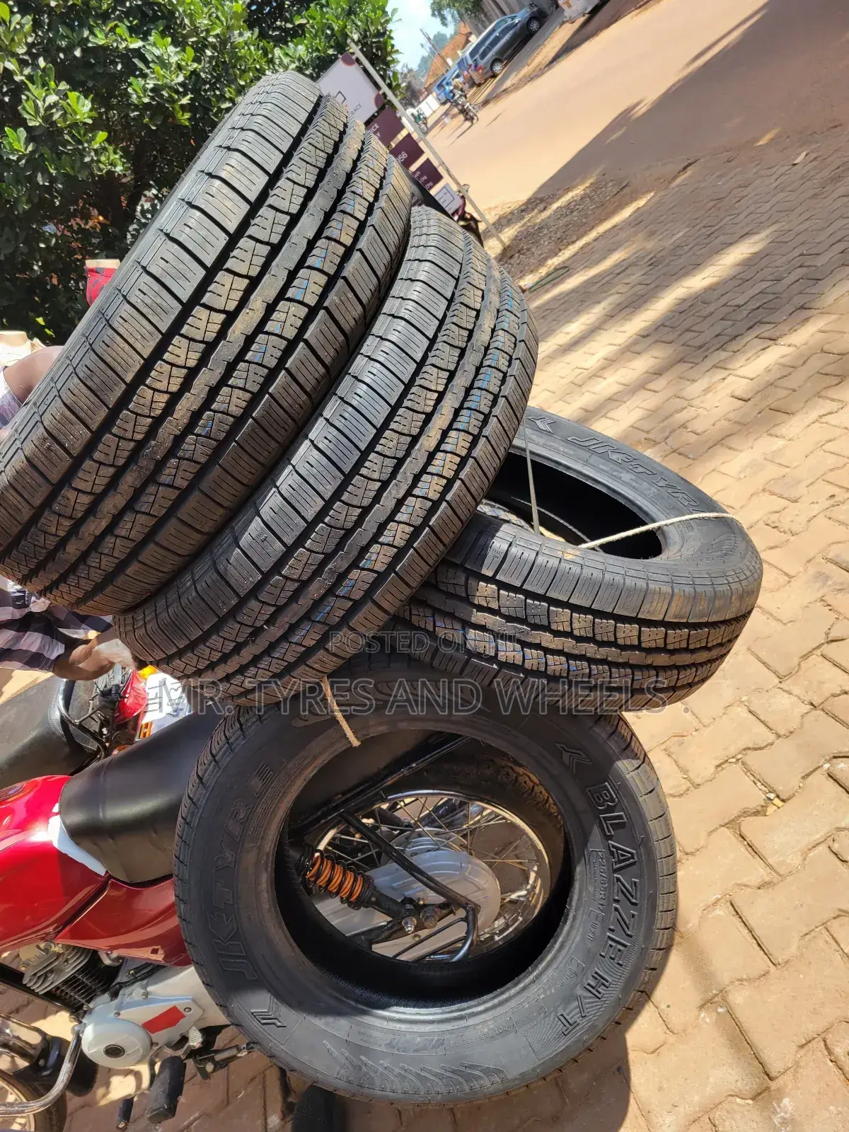 Stay at Home We Find U Thea It's 225 65 R17 Jk Tires New.