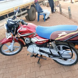 TVS HLX 125 2023 Red