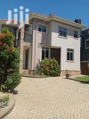 Kiira House in Tarmacked Neighborhood at a Good Price