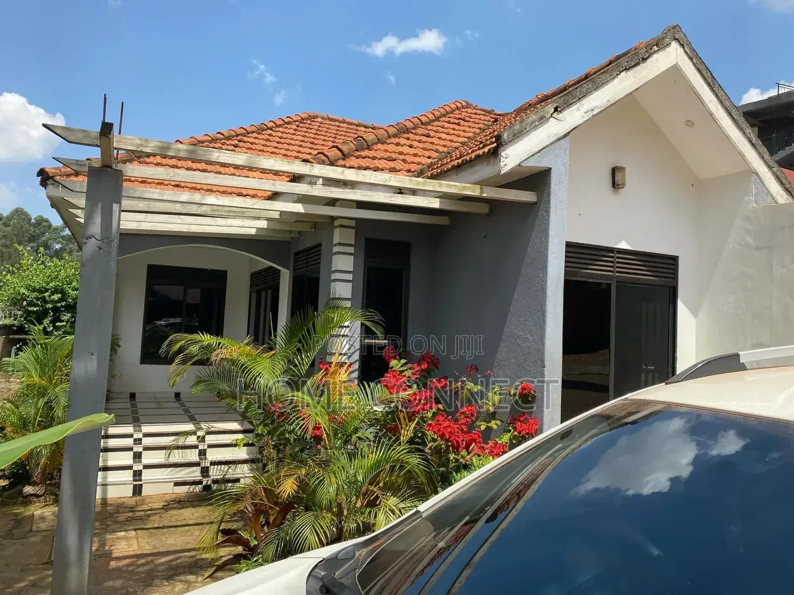 3bdrm House in Naalya Estate, Central Division for rent