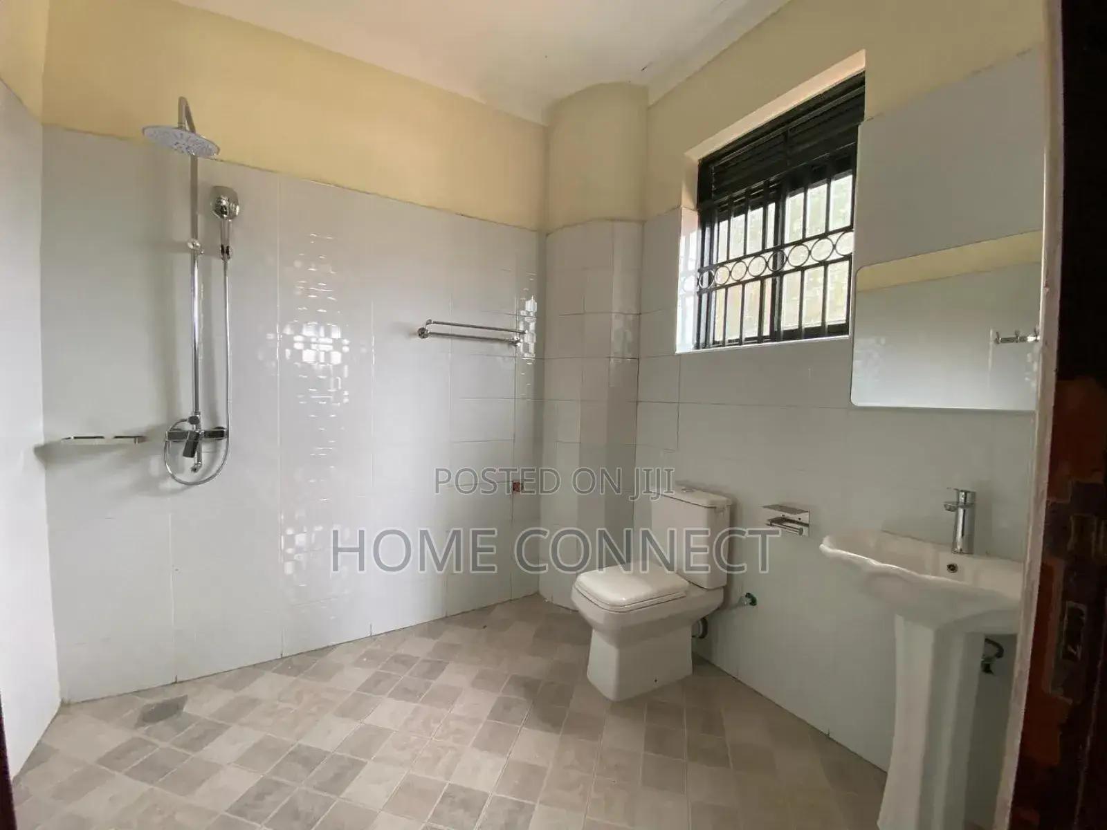 2bdrm Apartment in Kyaliwajala, Central Division for rent