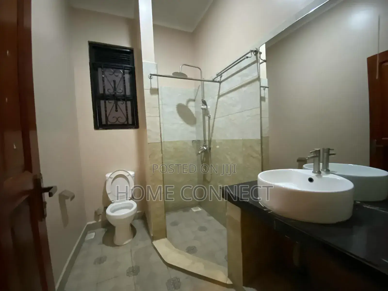 2bdrm Apartment in Naalya Namugongo Rd, Central Division for rent