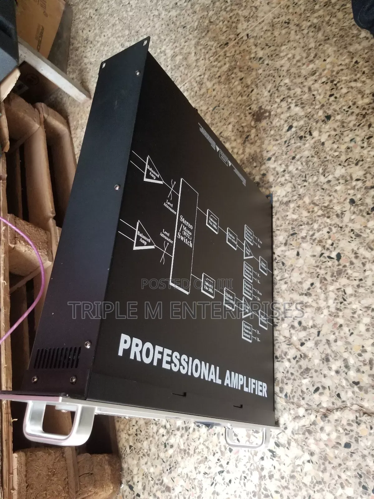 Martin Audio Professional Amplifier
