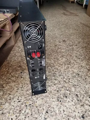 Martin Audio Professional Amplifier