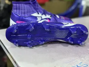 High Ankle Football Shoes (Nike)