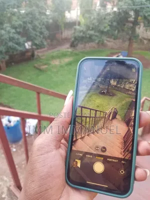 Apple iPhone 12 64 GB Black