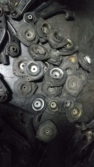 Nissan Dualis, Nissan March Front Shock Mountings