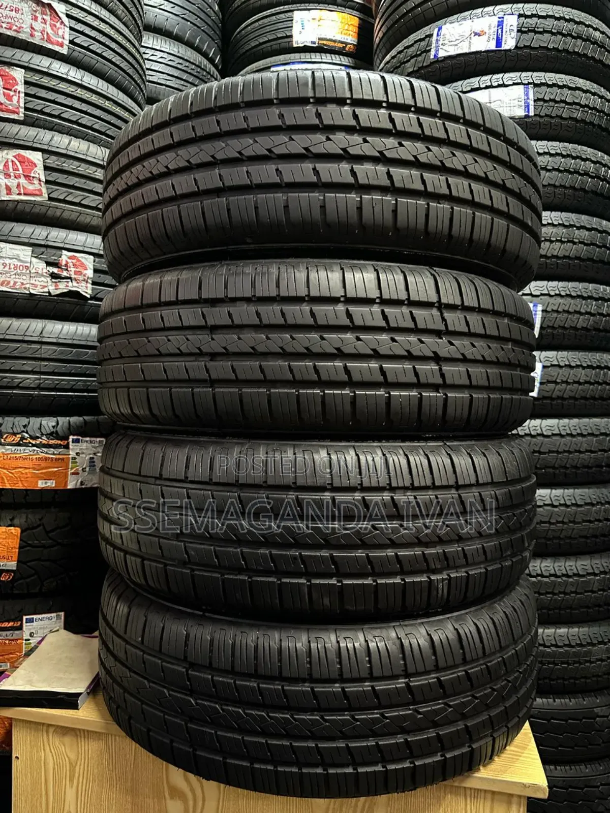 225/65r17 Very Good Tires Slightly Used
