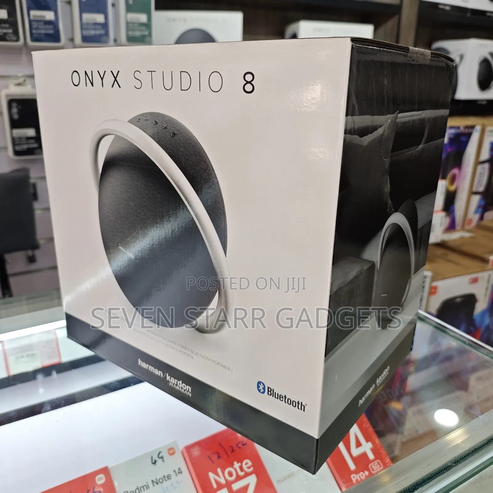 Harman Kardon Onyx Studio 8