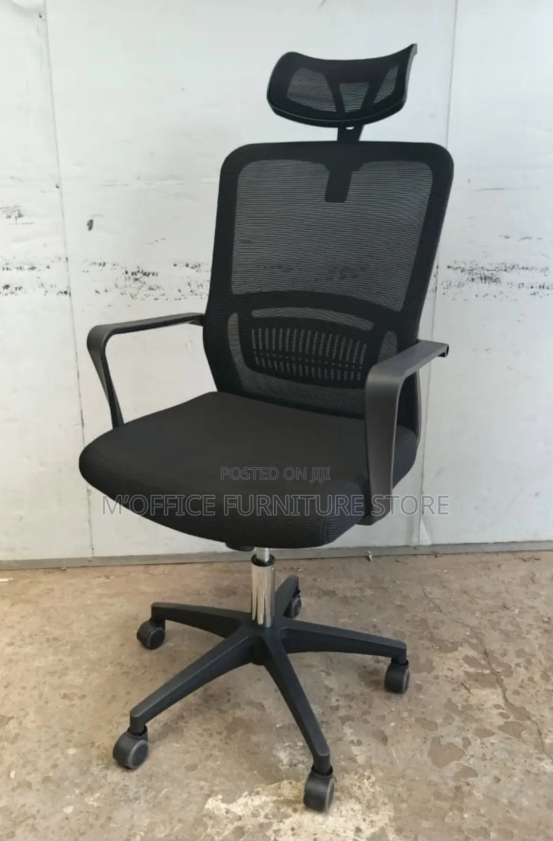 Comfort Back Armrest Office Chairs