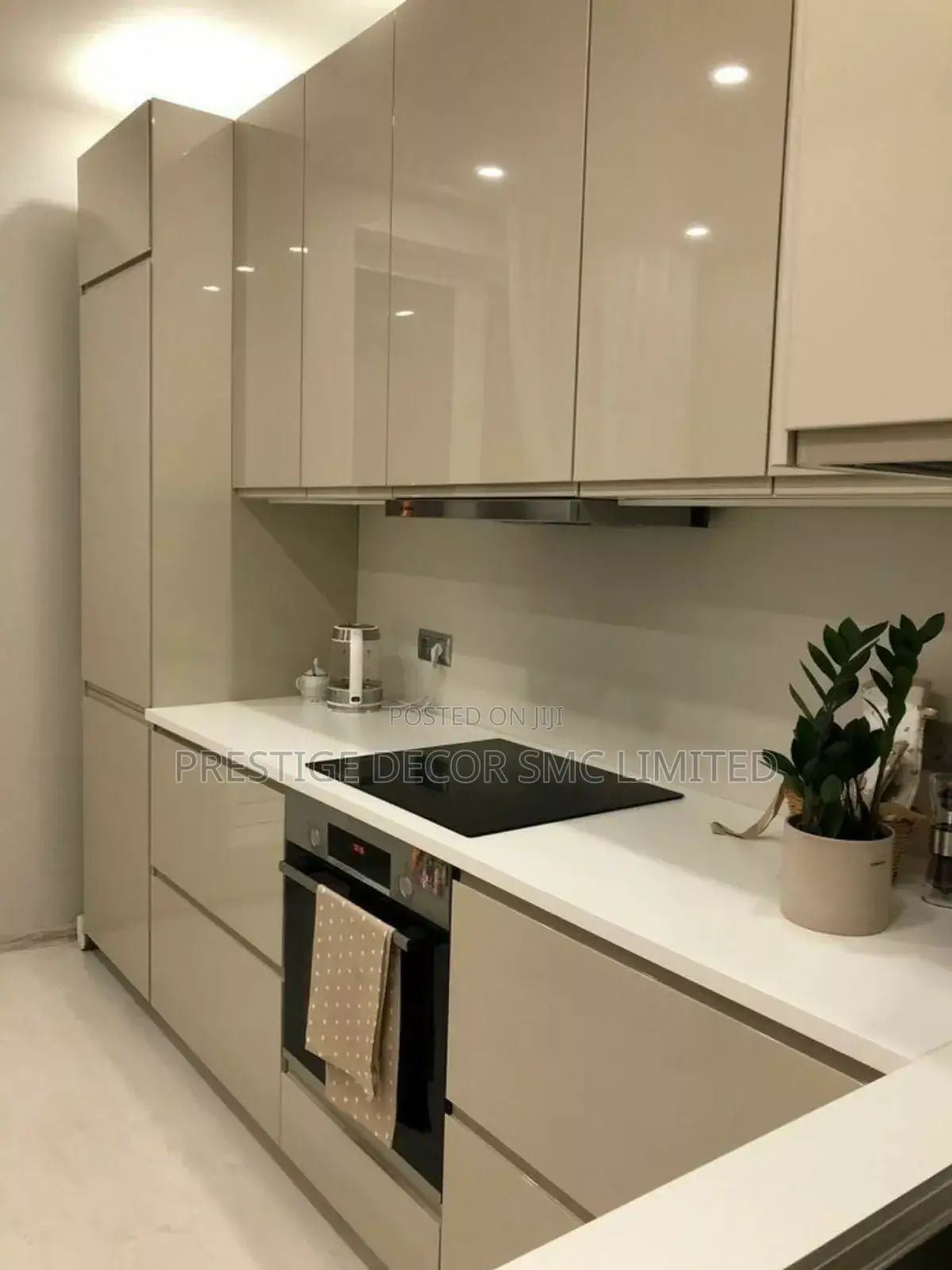 Grreat Kitchen Cabin