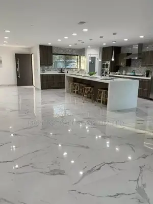 Gigant Kitchen Cabinet Fancy