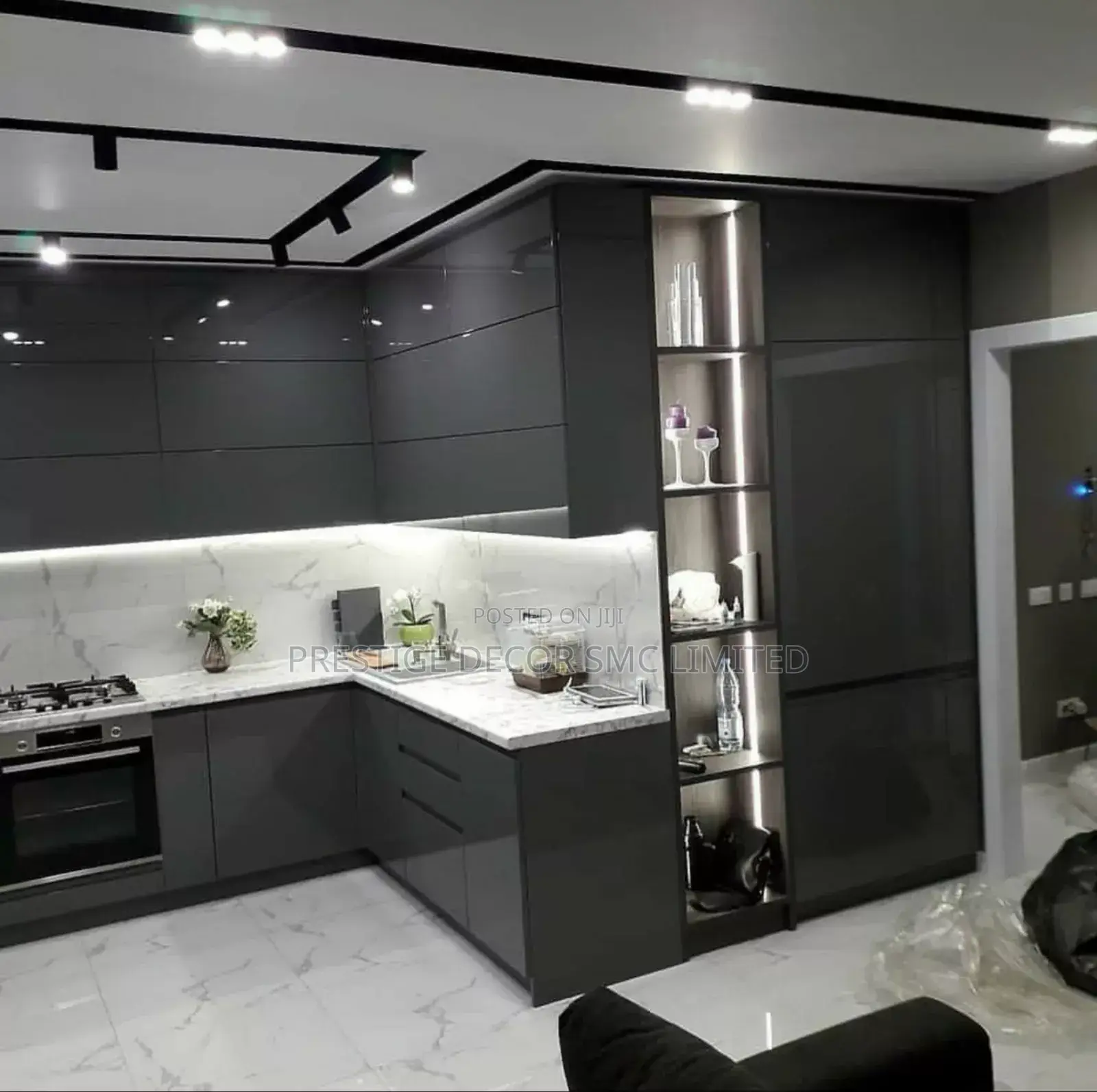Black Kitchen Classic Decore