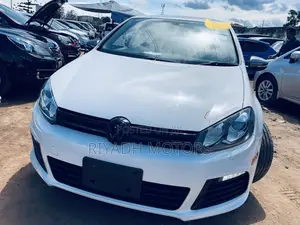 Volkswagen Golf 2011 White