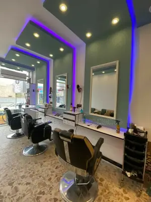 Seasonal Saloon Design